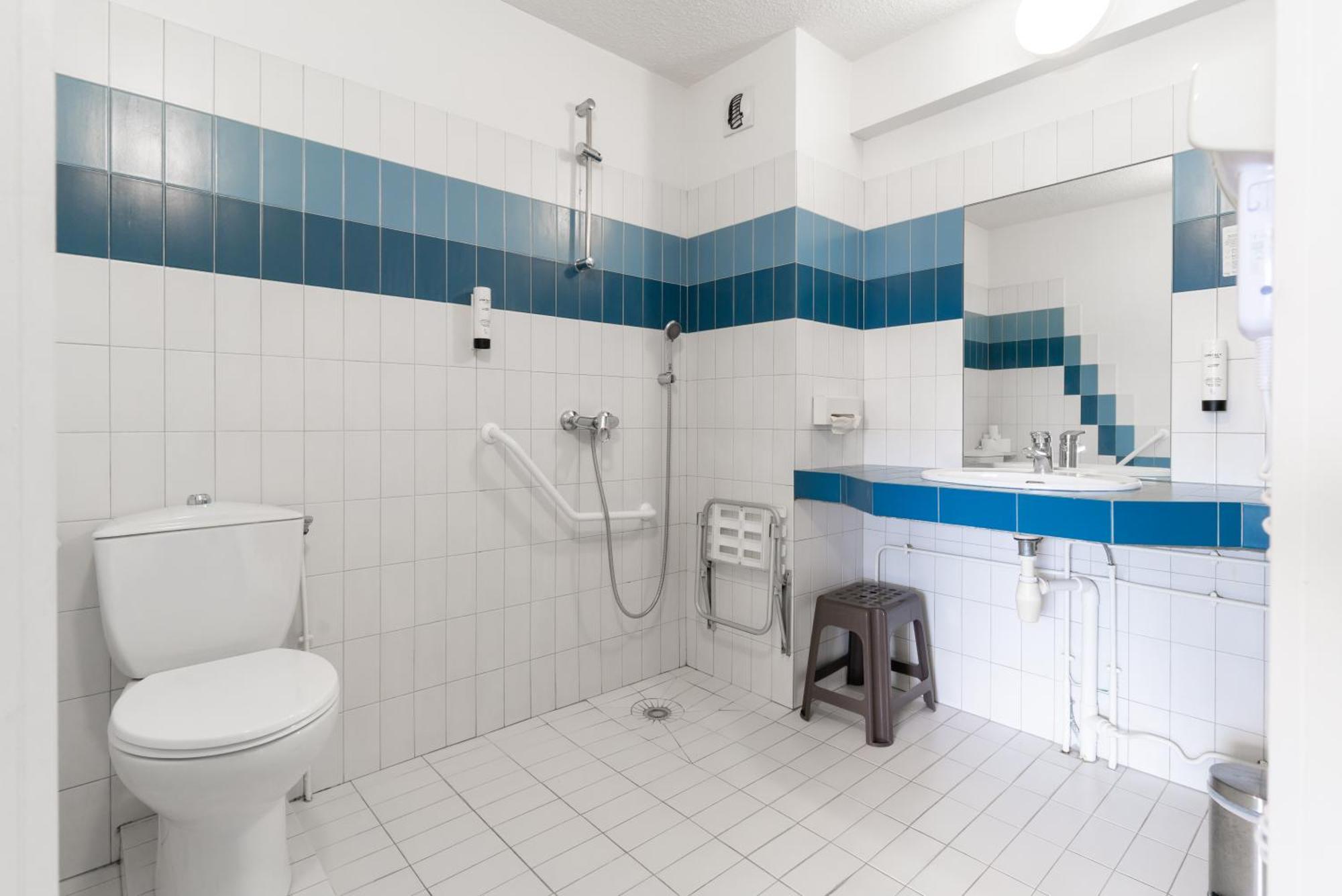 Abor Hotel, Mont De Marsan Saint-Pierre-du-Mont  Экстерьер фото