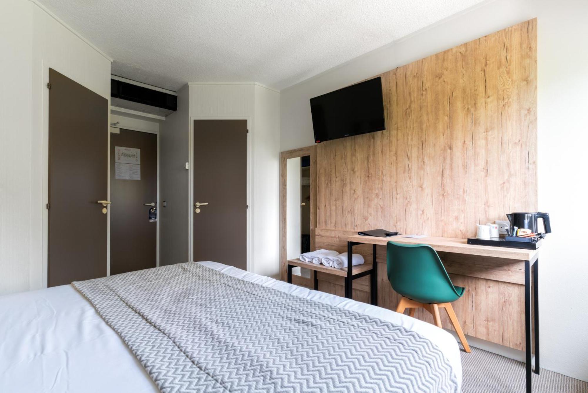 Abor Hotel, Mont De Marsan Saint-Pierre-du-Mont  Экстерьер фото
