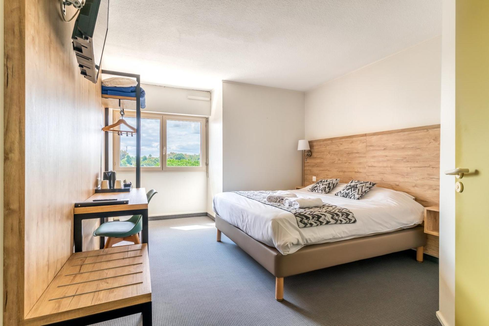 Abor Hotel, Mont De Marsan Saint-Pierre-du-Mont  Экстерьер фото