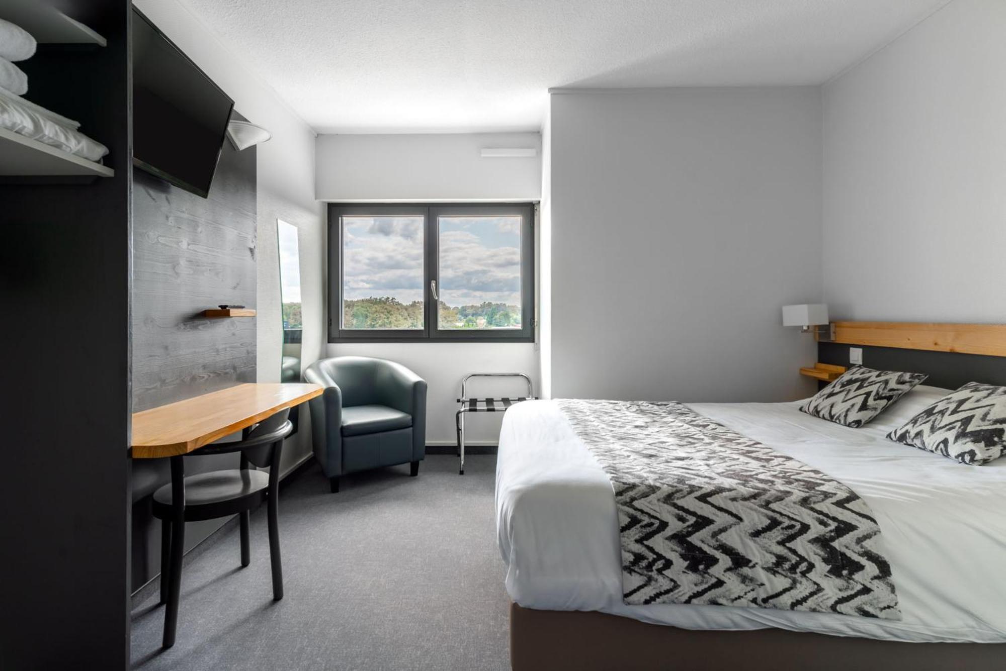 Abor Hotel, Mont De Marsan Saint-Pierre-du-Mont  Экстерьер фото