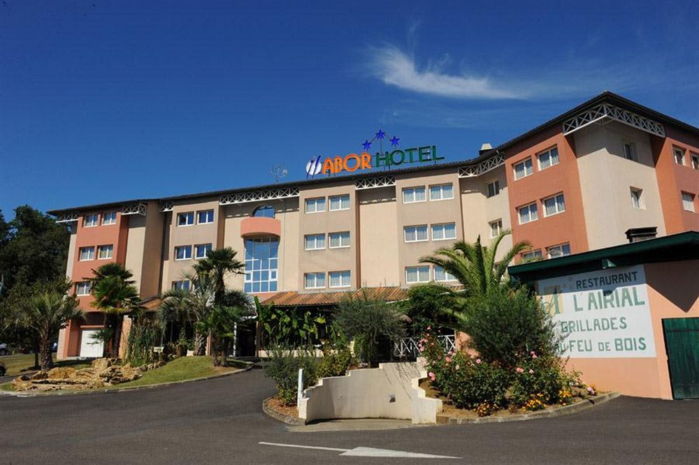 Abor Hotel, Mont De Marsan Saint-Pierre-du-Mont  Экстерьер фото